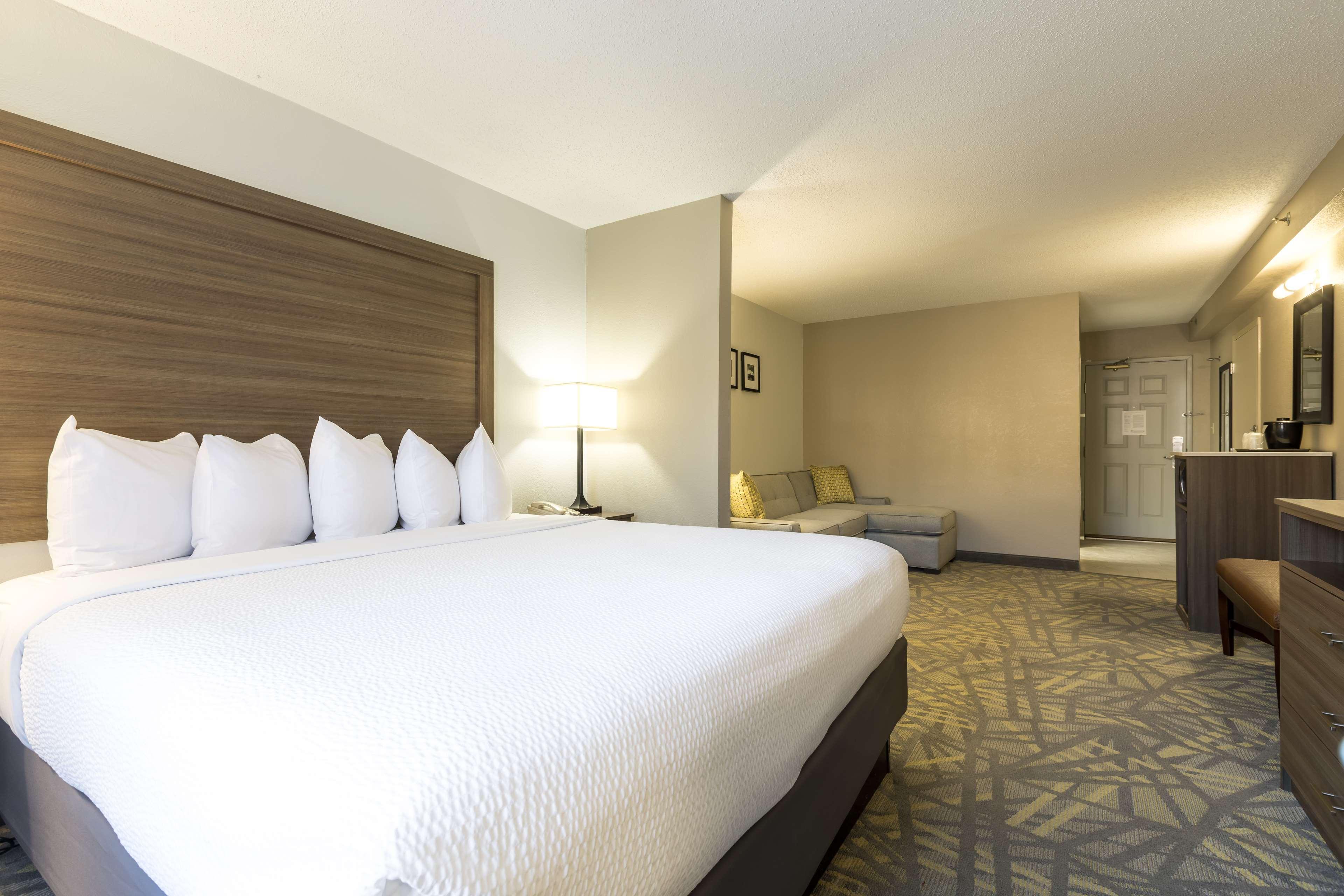 Country Inn & Suites By Radisson Asheville Downtown Tunnel Road المظهر الخارجي الصورة