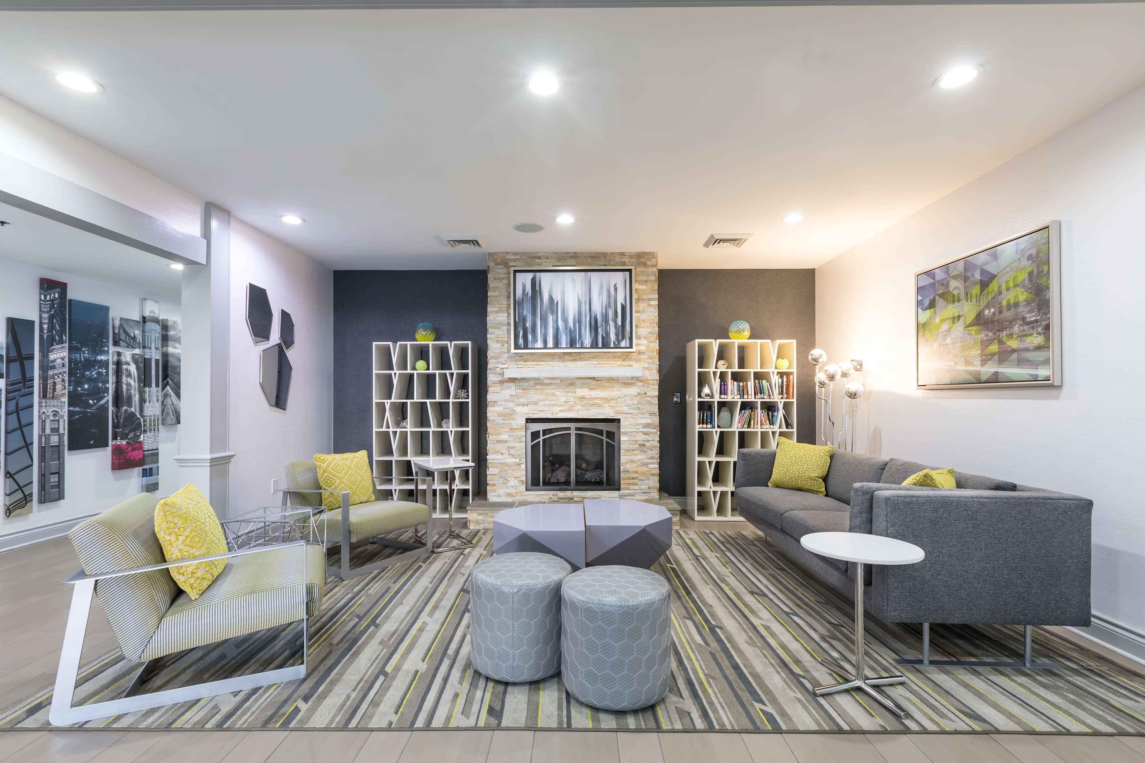 Country Inn & Suites By Radisson Asheville Downtown Tunnel Road المظهر الخارجي الصورة