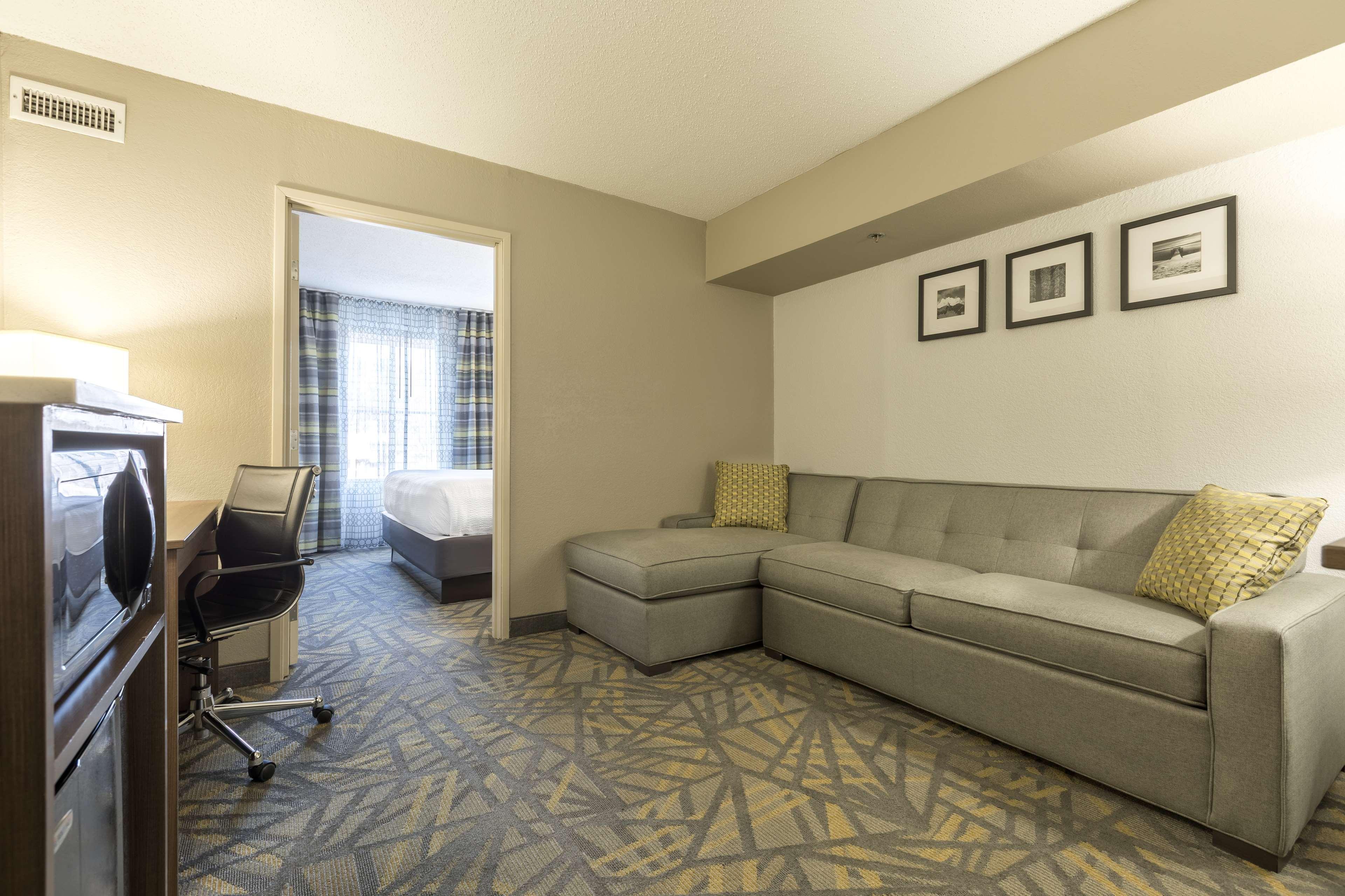 Country Inn & Suites By Radisson Asheville Downtown Tunnel Road المظهر الخارجي الصورة