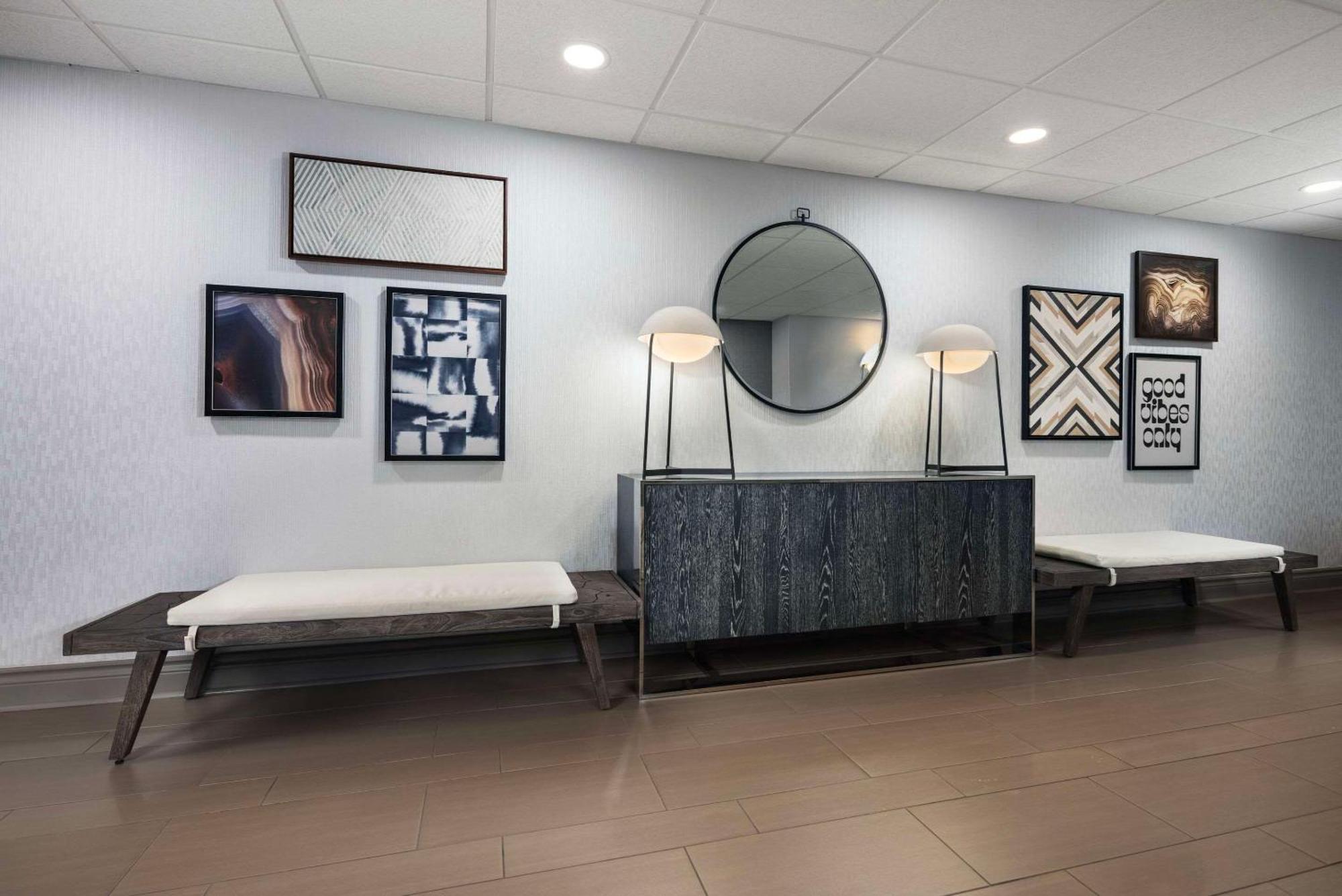 Country Inn & Suites By Radisson Asheville Downtown Tunnel Road المظهر الخارجي الصورة