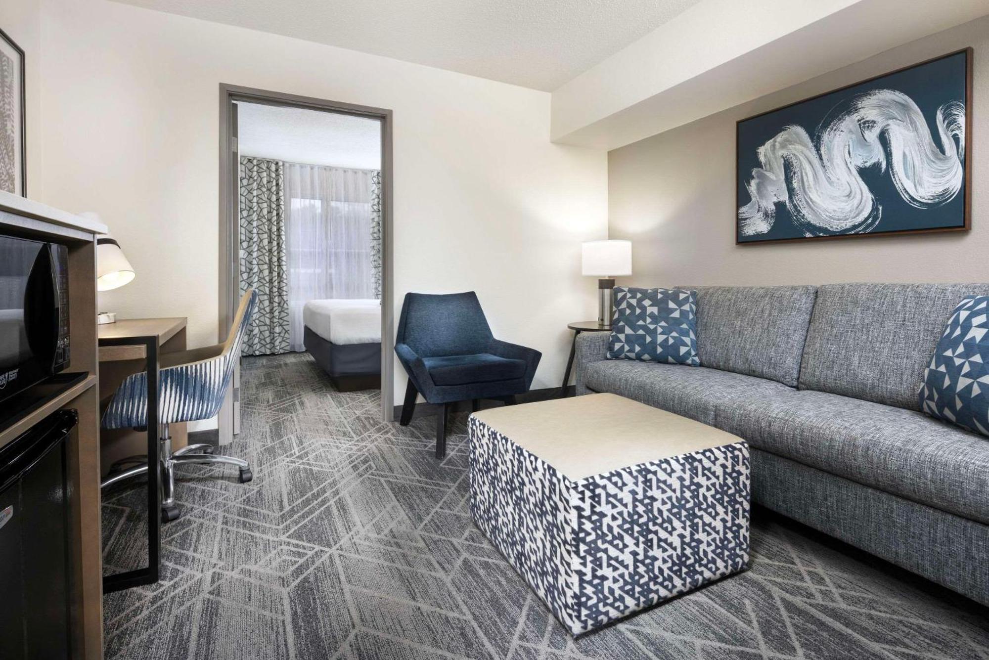 Country Inn & Suites By Radisson Asheville Downtown Tunnel Road المظهر الخارجي الصورة