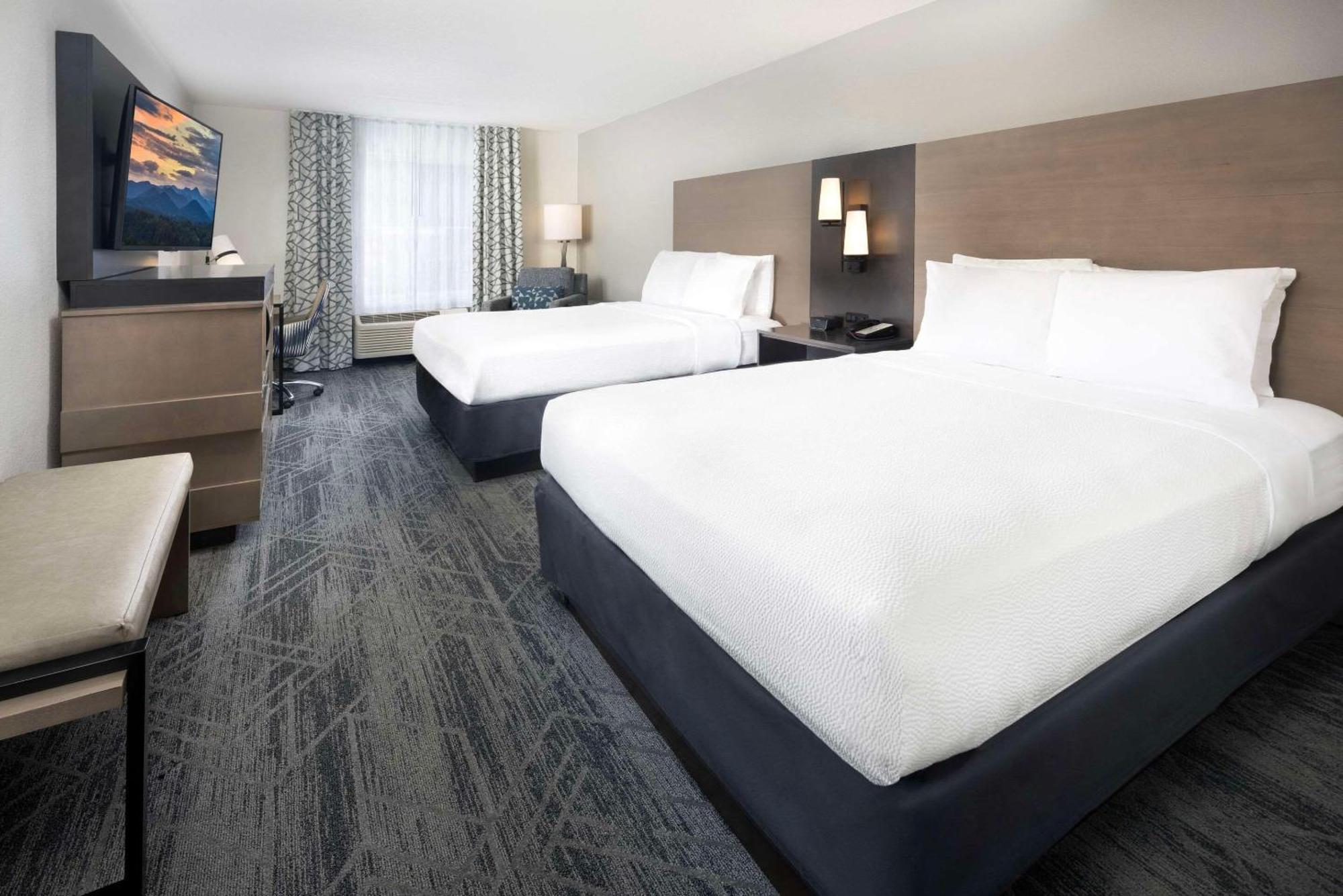 Country Inn & Suites By Radisson Asheville Downtown Tunnel Road المظهر الخارجي الصورة