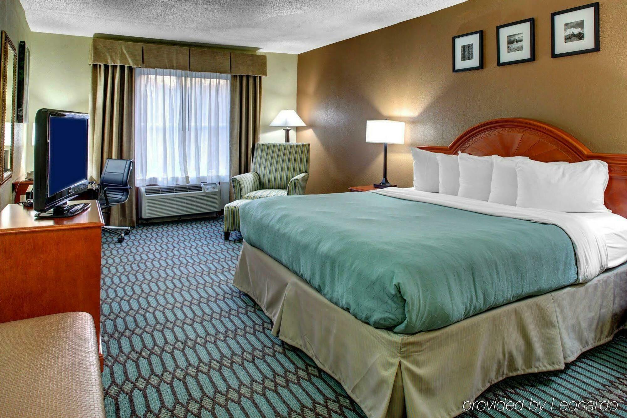 Country Inn & Suites By Radisson Asheville Downtown Tunnel Road المظهر الخارجي الصورة